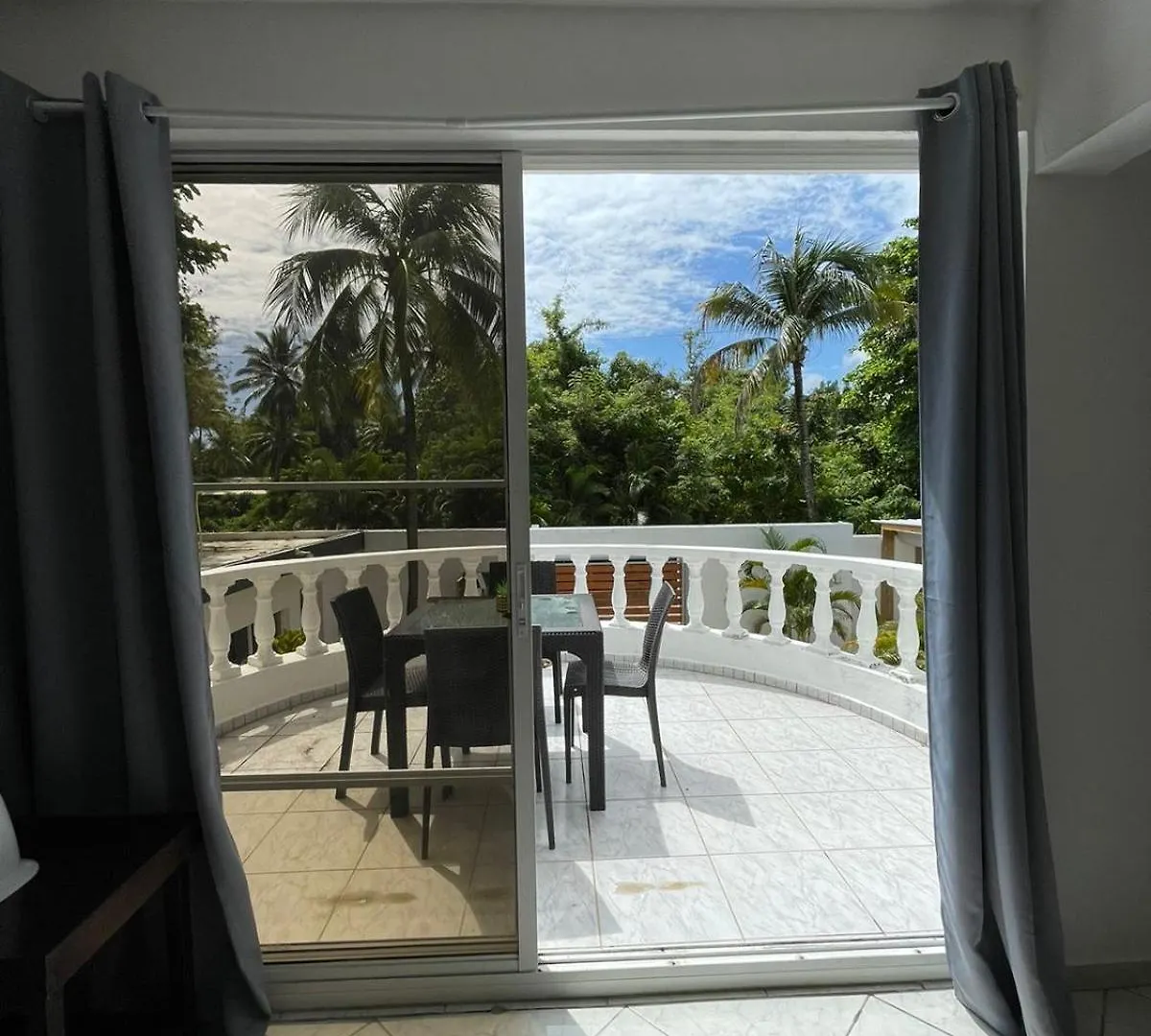 Hummingbird Cabarete Aparthotel