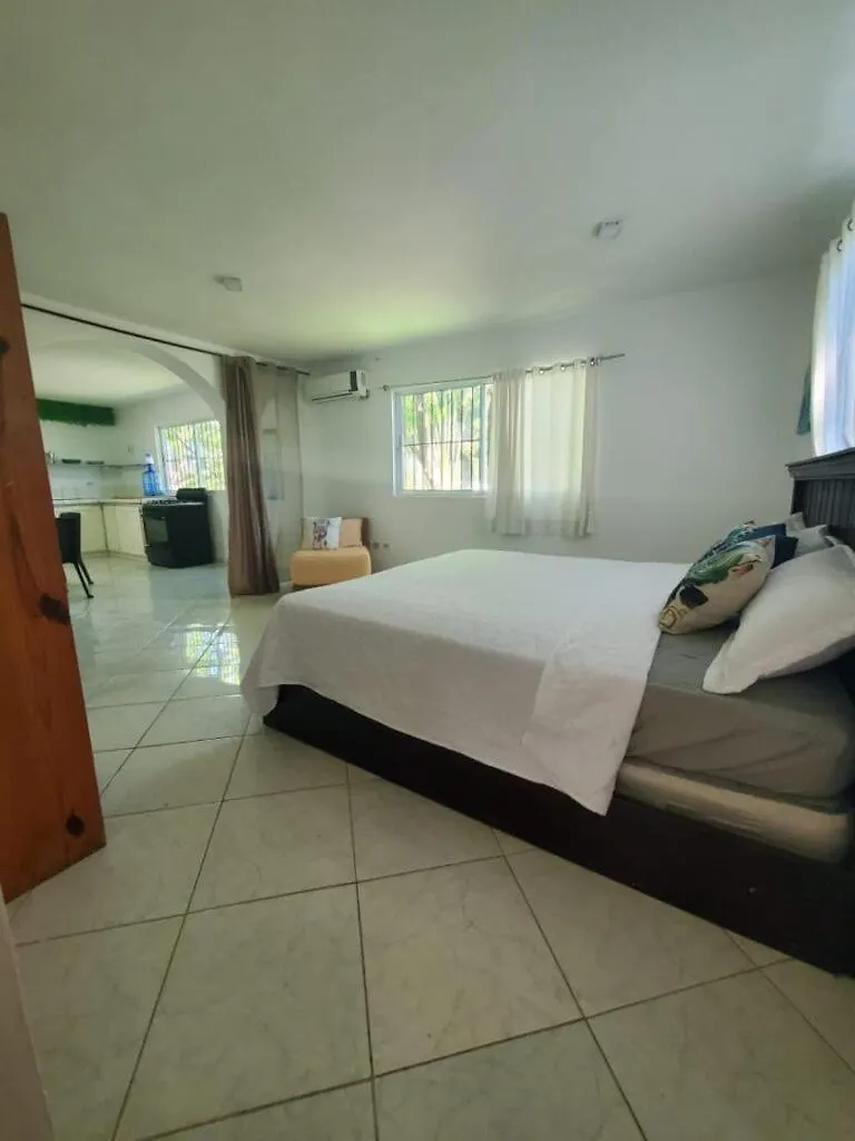 Hummingbird Cabarete Aparthotel 3*,